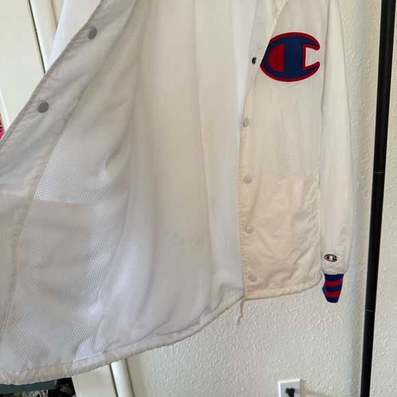 Champion Jacket Men’s Small VGUC white with red and blue accents - Picture 9 of 11